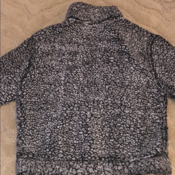 Women’s Half-Zip Sherpa Sweatshirt (Garage) - Picture 5 of 5